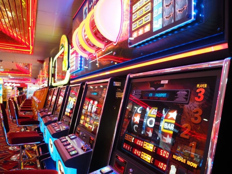 Online Gambling and Practising It Safe
