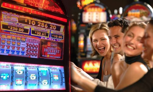 What is betting balance management in online slot casino?