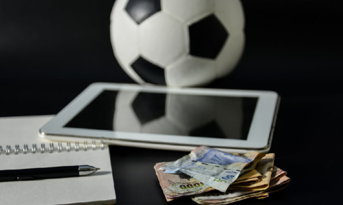 Advantages of Football Betting Online